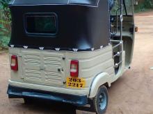 https://riyasewana.com/uploads/bajaj-2-stroke-18927306225.jpg