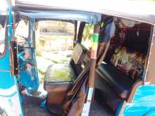 Bajaj 2 Stroke 2006 Three Wheel
