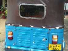 https://riyasewana.com/uploads/bajaj-2-stroke-191636574272.jpg