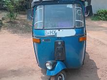 https://riyasewana.com/uploads/bajaj-2-stroke-1917550717132.jpg