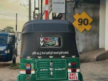 https://riyasewana.com/uploads/bajaj-2-stroke-1918584324293.jpg