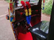https://riyasewana.com/uploads/bajaj-2-stroke-1945526806.jpg