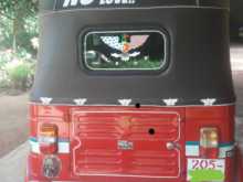 https://riyasewana.com/uploads/bajaj-2-stroke-1999-48142812132.jpg