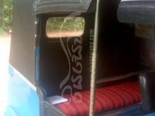 https://riyasewana.com/uploads/bajaj-2-stroke-2000-101450171291499.jpg