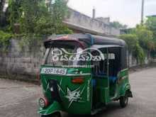Bajaj 2 Stroke 2000 Three Wheel