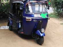 https://riyasewana.com/uploads/bajaj-2-stroke-2002-69313712962.jpg