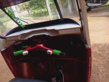 https://riyasewana.com/uploads/bajaj-2-stroke-2004-1410314712963.jpg