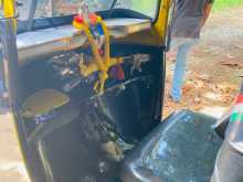 https://riyasewana.com/uploads/bajaj-2-stroke-2004-1814120212924.jpg