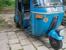 Bajaj 2 Stroke 2004 Three Wheel