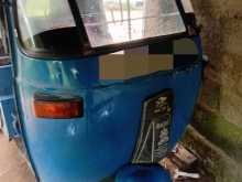 Bajaj 2 Stroke 2004 Three Wheel