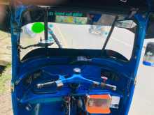 https://riyasewana.com/uploads/bajaj-2-stroke-2004-2610383312554.jpg