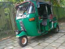 https://riyasewana.com/uploads/bajaj-2-stroke-2005-118510612654.jpg