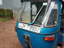 Bajaj 2 Stroke 2005 Three Wheel