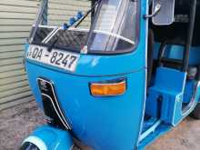 Bajaj 2 Stroke 2005 Three Wheel