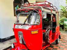 Bajaj 2 Stroke 2005 Three Wheel
