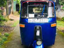 Bajaj 2 Stroke 2005 Three Wheel