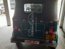 https://riyasewana.com/uploads/bajaj-2-stroke-2005-27823001215447.jpg