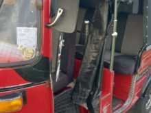 https://riyasewana.com/uploads/bajaj-2-stroke-2005-297461812094.jpg