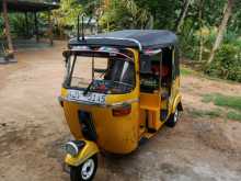 Bajaj 2 Stroke 2005 Three Wheel