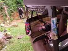 https://riyasewana.com/uploads/bajaj-2-stroke-2005-48033512812.jpg