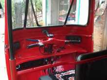 https://riyasewana.com/uploads/bajaj-2-stroke-2005-521461112823.jpg
