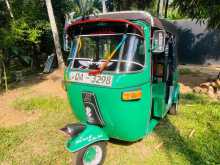 Bajaj 2 Stroke 2005 Three Wheel