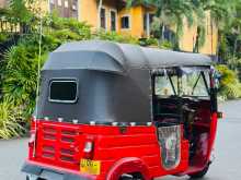 https://riyasewana.com/uploads/bajaj-2-stroke-2006-1023583512563.jpg