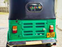 https://riyasewana.com/uploads/bajaj-2-stroke-2006-2410372012363.jpg
