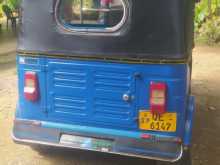 https://riyasewana.com/uploads/bajaj-2-stroke-2006-2614371112653.jpg