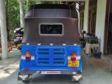 https://riyasewana.com/uploads/bajaj-2-stroke-2006-310022912452.jpg