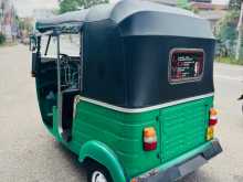 https://riyasewana.com/uploads/bajaj-2-stroke-2006-3116592112033.jpg