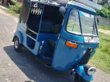 Bajaj 2 Stroke 2006 Three Wheel