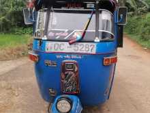 Bajaj 2 Stroke 2006 Three Wheel