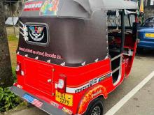 https://riyasewana.com/uploads/bajaj-2-stroke-2114351424682.jpg