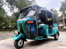 https://riyasewana.com/uploads/bajaj-2-stroke-2119160924833.jpg