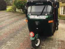 Bajaj 2 Stroke 2006 Three Wheel