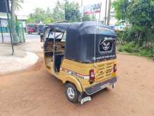 https://riyasewana.com/uploads/bajaj-2-stroke-21702514073.jpg