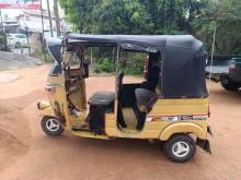 https://riyasewana.com/uploads/bajaj-2-stroke-21703506325.jpg
