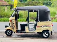 https://riyasewana.com/uploads/bajaj-2-stroke-2194230323.jpg