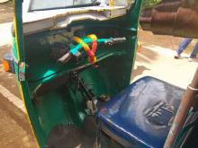 https://riyasewana.com/uploads/bajaj-2-stroke-221004466376.jpg