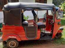 Bajaj 2 Stroke Three Wheel 2000 Three Wheel