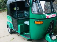 https://riyasewana.com/uploads/bajaj-2-stroke-2216434517446.jpg