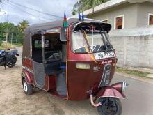 https://riyasewana.com/uploads/bajaj-2-stroke-221932026536.jpg