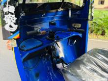 https://riyasewana.com/uploads/bajaj-2-stroke-2318521917936.jpg