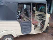 https://riyasewana.com/uploads/bajaj-2-stroke-241024024523.jpg