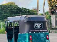 https://riyasewana.com/uploads/bajaj-2-stroke-241239214373.jpg