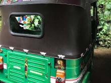 https://riyasewana.com/uploads/bajaj-2-stroke-24849326715.jpg