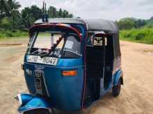 https://riyasewana.com/uploads/bajaj-2-stroke-261852504483.jpg