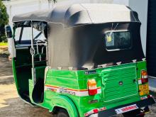 https://riyasewana.com/uploads/bajaj-2-stroke-269220117496.jpg