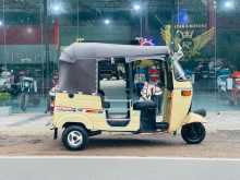 https://riyasewana.com/uploads/bajaj-2-stroke-27112200383.jpg